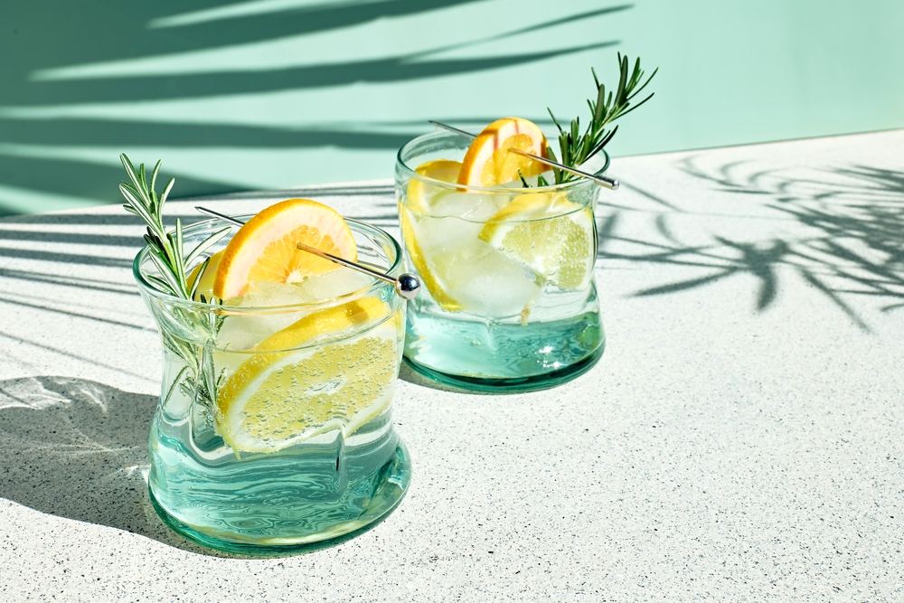 Welcome Summer 2023 with Refreshing Cocktails Delivered by Liquor Bar Delivery